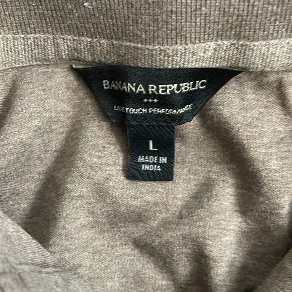 π Elevate Your Casual Cool with Banana Republic Polo! π - Picture 2 of 2